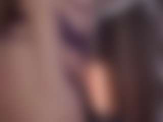 Live cam show with SarahSweets - Shaved Pussy on https://playwithruby.com
