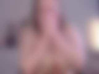 SarahSweets's Live Sex Cam Show
