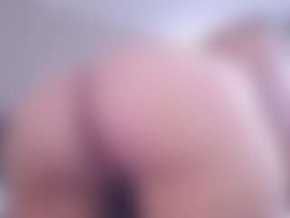 SarahSweets's Live Sex Cam Show