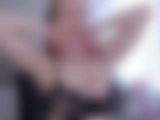 SarahSweets's Live Sex Cam Show