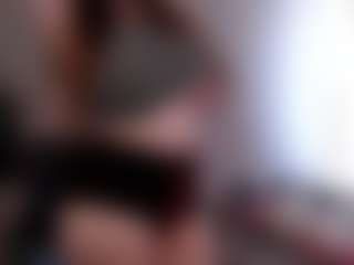 Live cam show with SarahSweets - Blowjob on Mixed Magazine Live