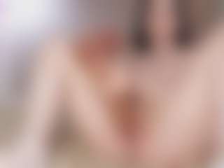 Live cam show with cheerfulness - Bedroom on madthumbs