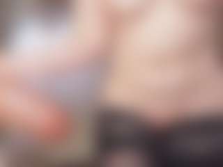 cheerfulness's Live Sex Cam Show