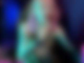 Live cam show with helen-carter - Green Eyes on Stripli.com