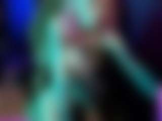 Live cam show with helen-carter - Green Eyes on Soda Cam