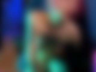 Live cam show with helen-carter - Living Room on Mixed Magazine Live