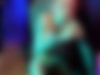 Live cam show with helen-carter - Green Eyes on Soda Cam