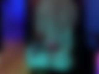 Live cam show with helen-carter - Green Eyes on fapnchat