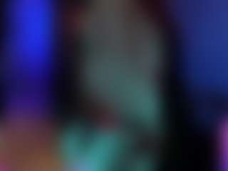 Live cam show with helen-carter - Bedroom on live18s.com
