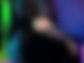 Live cam show with helen-carter - Living Room on Milf Play