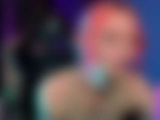 Live cam show with helen-carter - Green Eyes on Camversity