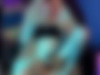 Live cam show with helen-carter - Green Eyes on SpunkLive