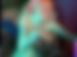 Live cam show with helen-carter - Living Room on Mixed Magazine Live