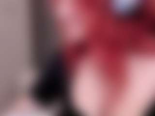 Live cam show with martinasoler - Bikini on Dolls Live