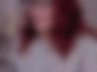 Live cam show with martinasoler - Blonde Hair Curvy on AdultVida.com