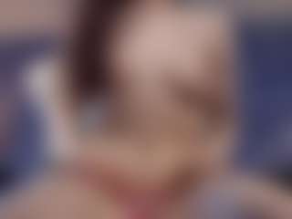 Live cam show with MissMiaMurr - Middle Aged on CamSodaAdn