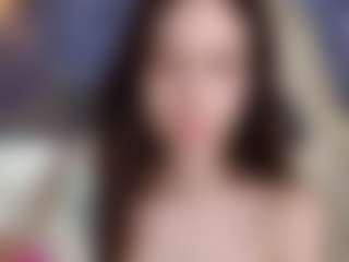 Live cam show with MissMiaMurr - Deepthroat on Sex Cam Show