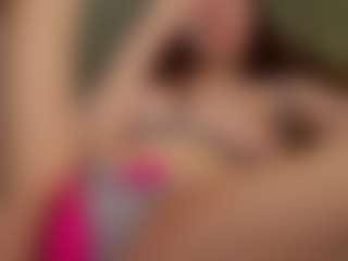 Live cam show with MissMiaMurr - Green Eyes on Camsoda
