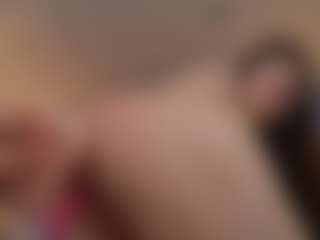 Live cam show with MissMiaMurr - Athletic Middle Aged on Camsoda