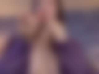 Live cam show with MissMiaMurr - Gamer Asian on livesexfox.com