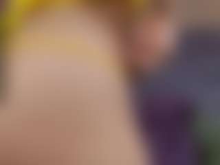 Live cam show with MissMiaMurr - Middle Aged on Camversity