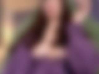 Live cam show with MissMiaMurr - Gamer Red Hair on Camiplay Live