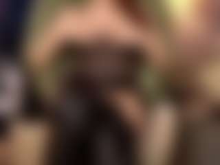 Live cam show with MissMiaMurr - Red Hair on Dolls Live