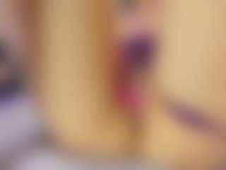 Live cam show with Natty189 - Striptease on SinfulBabes