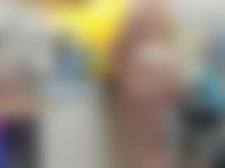 Live cam show with Seductive_She_Wolf - Handjob on Cam Slut