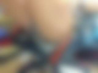 Live cam show with NaughtyMistress - Blue Eyes on Gym Cam Girls