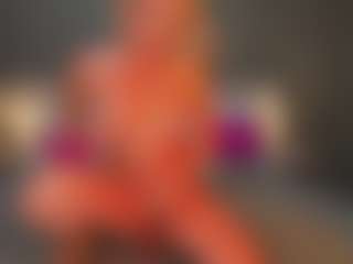 Live cam show with Sandra-Cooper - Bedroom Blonde Hair on fuklive.com