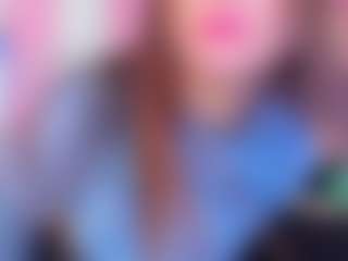 Live cam show with celeste-starsss - Brown Eyes on livesuperchat.net