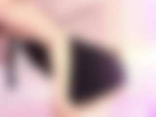 Live cam show with Emma-Coo - Cosplay on livesuperchat.net