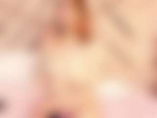 Live cam show with Emma-Coo - Bikini on https://playwithruby.com