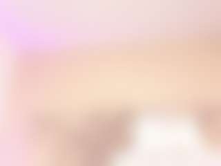 Live cam show with Emma-Coo - Role Play on Camsoda