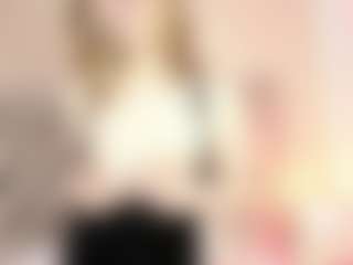 Live cam show with Emma-Coo - Asshole Brown Hair on Soda Cam