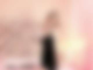 Live cam show with Emma-Coo - Bikini on https://playwithruby.com