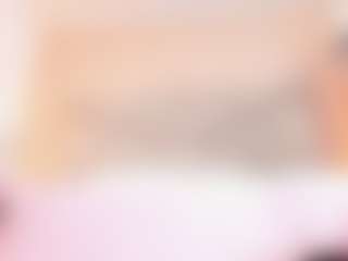 Live cam show with Emma-Coo - Bikini on Ass Tok