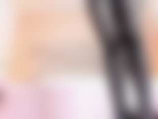 Live cam show with Emma-Coo - Bikini on chickslive.net
