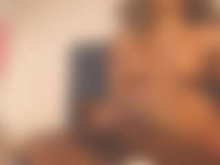 Evelonga707's Live Sex Cam Show