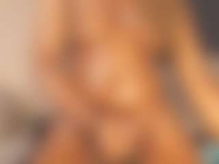 Evelonga707's Live Sex Cam Show