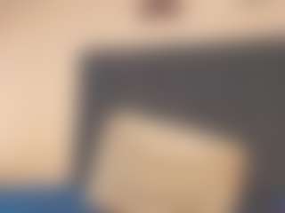 Evelonga707's Live Sex Cam Show