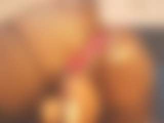 Evelonga707's Live Sex Cam Show
