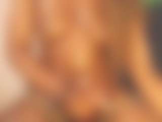 Evelonga707's Live Sex Cam Show