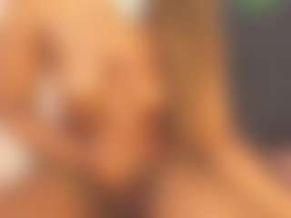 Evelonga707's Live Sex Cam Show