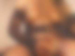 Evelonga707's Live Sex Cam Show