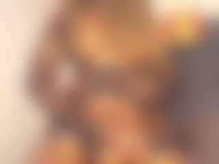 Evelonga707's Live Sex Cam Show