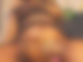 Live cam show with Evelonga707 - Young Adult on CamwithHer