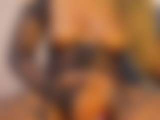 Evelonga707's Live Sex Cam Show