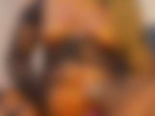 Evelonga707's Live Sex Cam Show